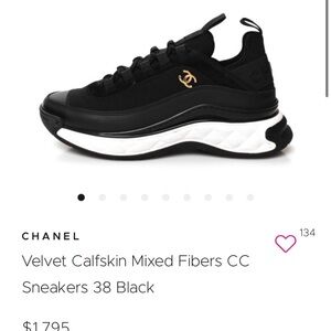 CHANEL Women’s size 38.5. New with box.